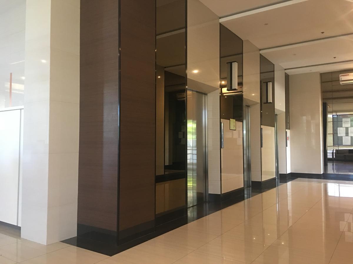 Centrio Tower Beside Ayala Studio Unit -15 Cagayan de Oro Eksteriør billede